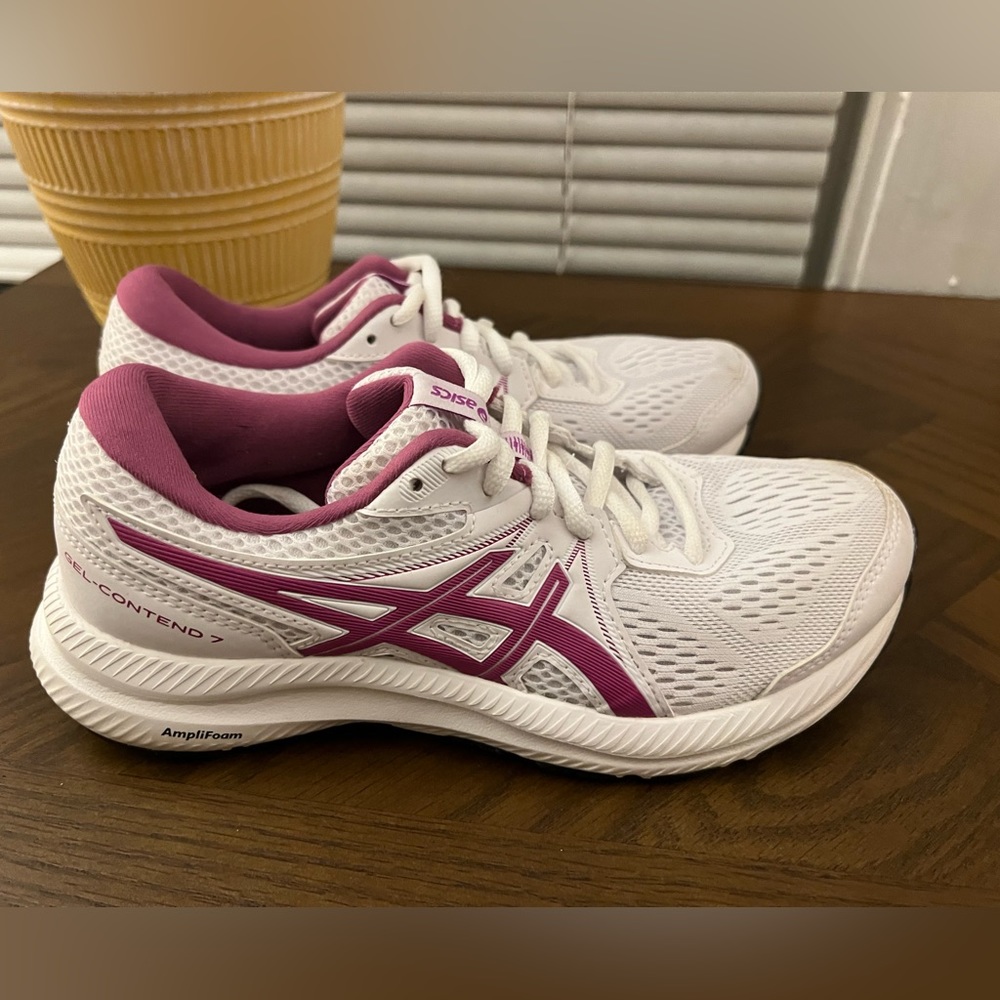 ASICS GEL Contend 7 Running Sneakers